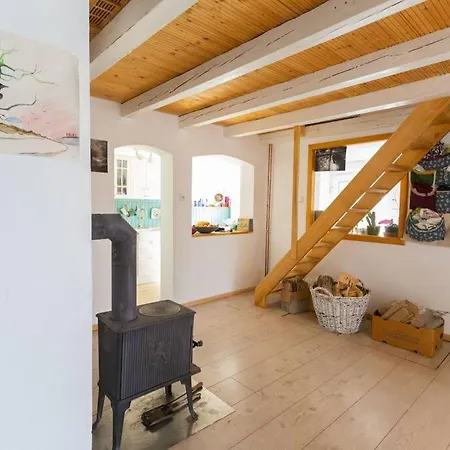 Holiday home Cosy Countryside House, Near Prague Cisovice