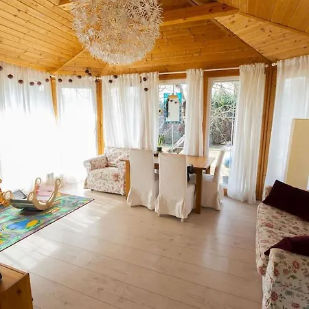 Cosy Countryside House, Near Prague
