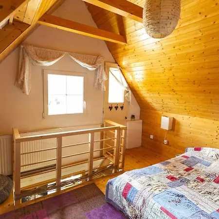 Cosy Countryside House, Near Prague Holiday home Cisovice