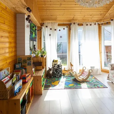 Cosy Countryside House, Near Prague Cisovice